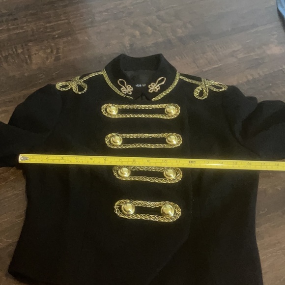 Gorgeous jacket - Picture 6 of 7